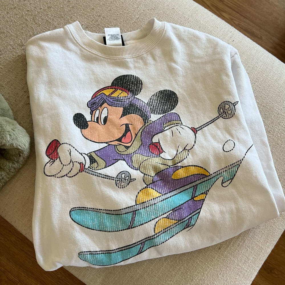 Disney White Crewneck Sweater with Skiing Mickey Mouse
